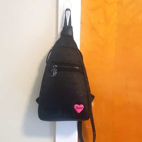 Juicy Couture Handbags - Juicy Couture sling